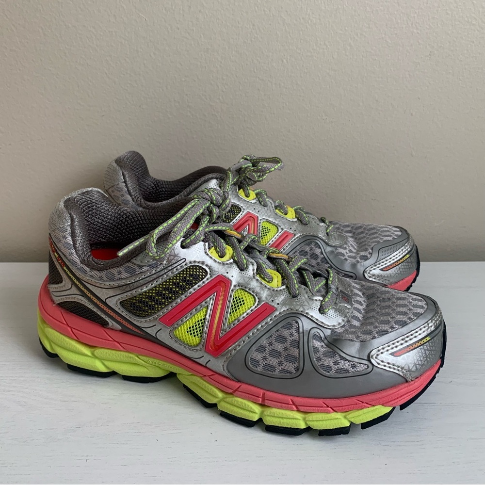New Balance 860 V4 Women’s Stability Running Shoes Silver/Pink/Yellow Size 6.5